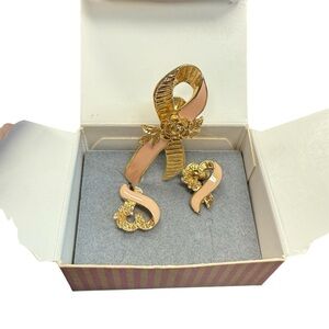 Avon Pink Ribbon pin and clip earrings Jewelry Set NIB vintage 1996